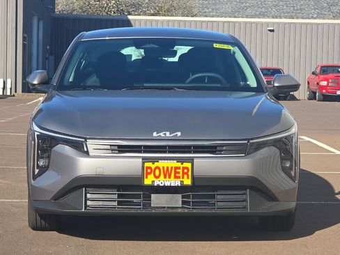 New 2026 Kia K4 LXS image 3
