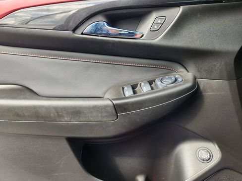 Used 2025 Chevrolet TrailBlazer RS w/ Convenience Package FWD image 16