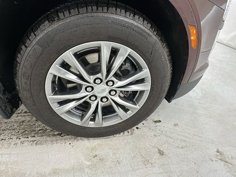 Used 2022 Cadillac XT5 Premium Luxury w/ LPO, Floor Liner Package image 9