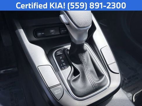 Certified 2025 Kia Soul LX w/ LX Technology Package FWD image 20