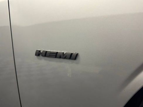 Used 2022 Dodge Challenger R/T image 36