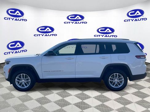 Used 2023 Jeep Grand Cherokee L Laredo image 6