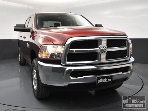 Used 2018 RAM 2500 Tradesman w/ Chrome Appearance Group image 48