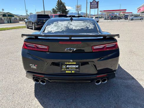 Used 2018 Chevrolet Camaro ZL1 RWD image 4