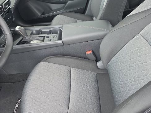 New 2026 Nissan Sentra SV FWD image 5