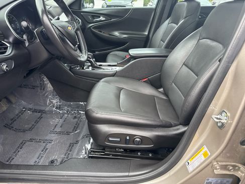 Used 2022 Chevrolet Malibu Premier image 11