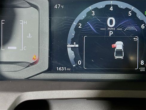 Certified 2025 Toyota Tacoma SR5 image 12