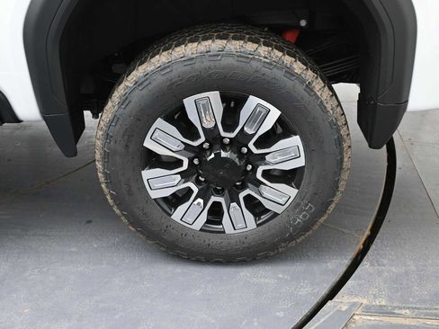 New 2026 GMC Sierra 2500 Denali w/ Denali Reserve Package image 5