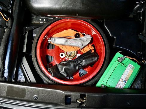 Used 1995 Porsche 911 Carrera image 66