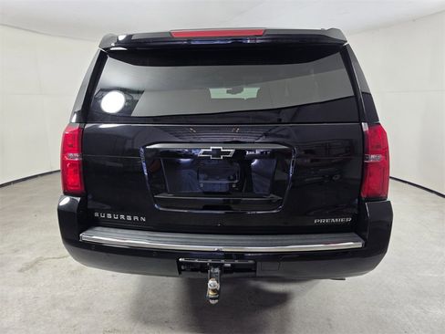 Used 2019 Chevrolet Suburban Premier image 5
