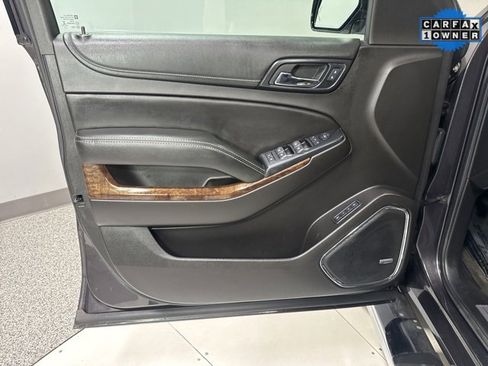 Used 2017 Chevrolet Tahoe LT w/ LT Signature Package image 15