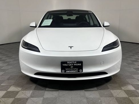 Used 2024 Tesla Model 3 Standard Range RWD image 2