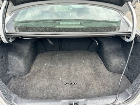 Used 2015 Nissan Altima 2.5 S w/ Power Driver Seat Package FWD image 18