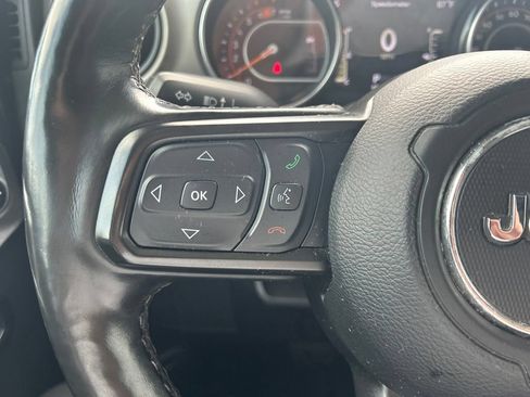 Used 2021 Jeep Wrangler Unlimited Sport AWD/4WD image 30