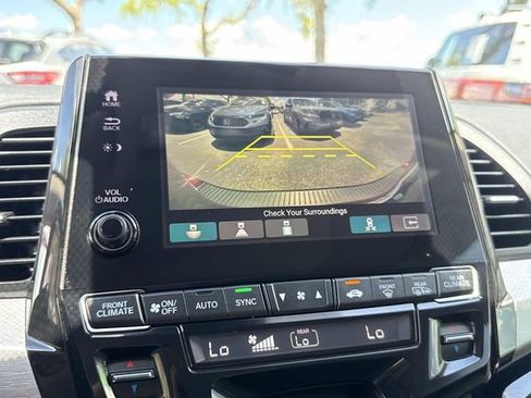 Used 2021 Honda Odyssey Touring image 29