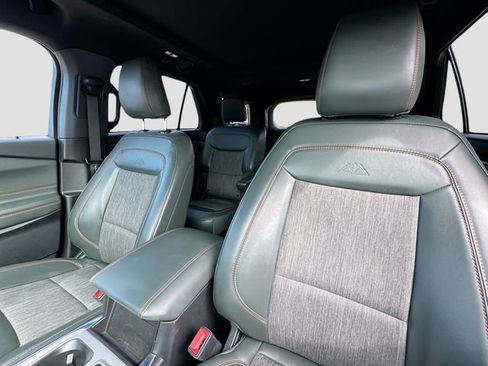 Used 2023 Ford Explorer Timberline image 21