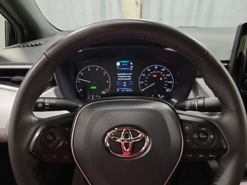 Used 2025 Toyota Corolla SE FWD image 14
