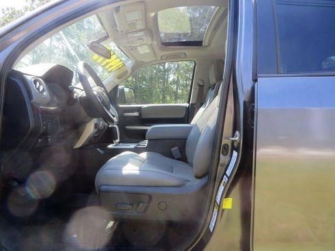 Used 2014 Toyota Tundra Limited AWD/4WD image 12
