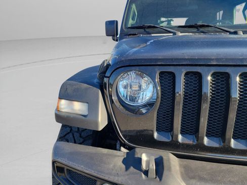 Used 2022 Jeep Wrangler Unlimited Sport image 34