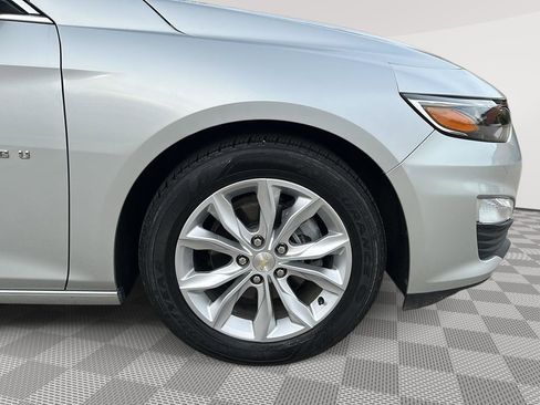 Used 2019 Chevrolet Malibu LT FWD image 12