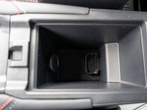 Certified 2025 Nissan Kicks SR AWD/4WD image 35
