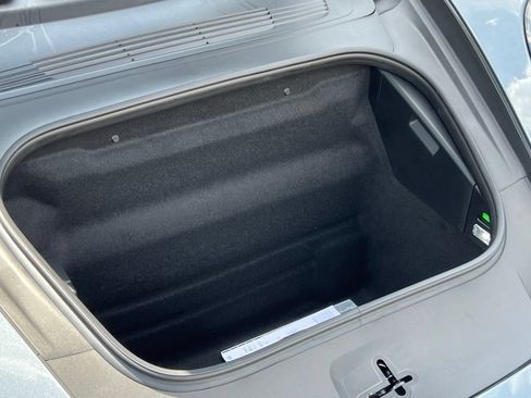 Certified 2025 Porsche 911 Carrera S RWD image 36