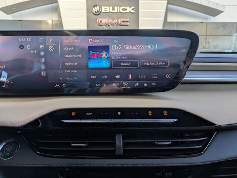 New 2026 Buick Enclave Preferred image 17