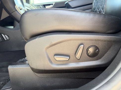 Used 2023 Ford Edge Titanium AWD/4WD image 20