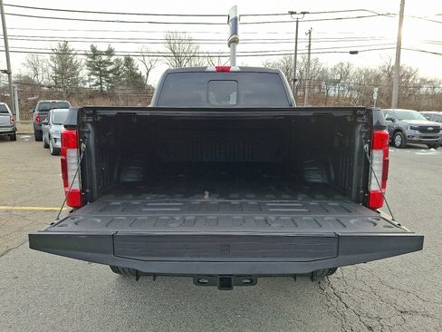 Used 2019 Ford F250 Lariat w/ Lariat Ultimate Package image 29