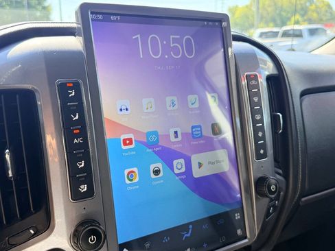 Used 2016 GMC Sierra 2500 Denali w/ Duramax Plus Package AWD/4WD image 31