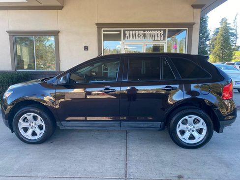 Used 2013 Ford Edge SEL FWD image 6