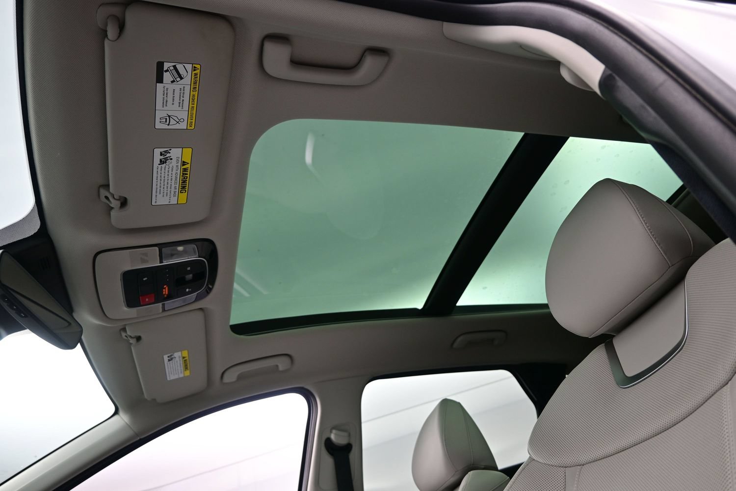 Certified 2024 Hyundai Tucson Limited AWD/4WD image 19