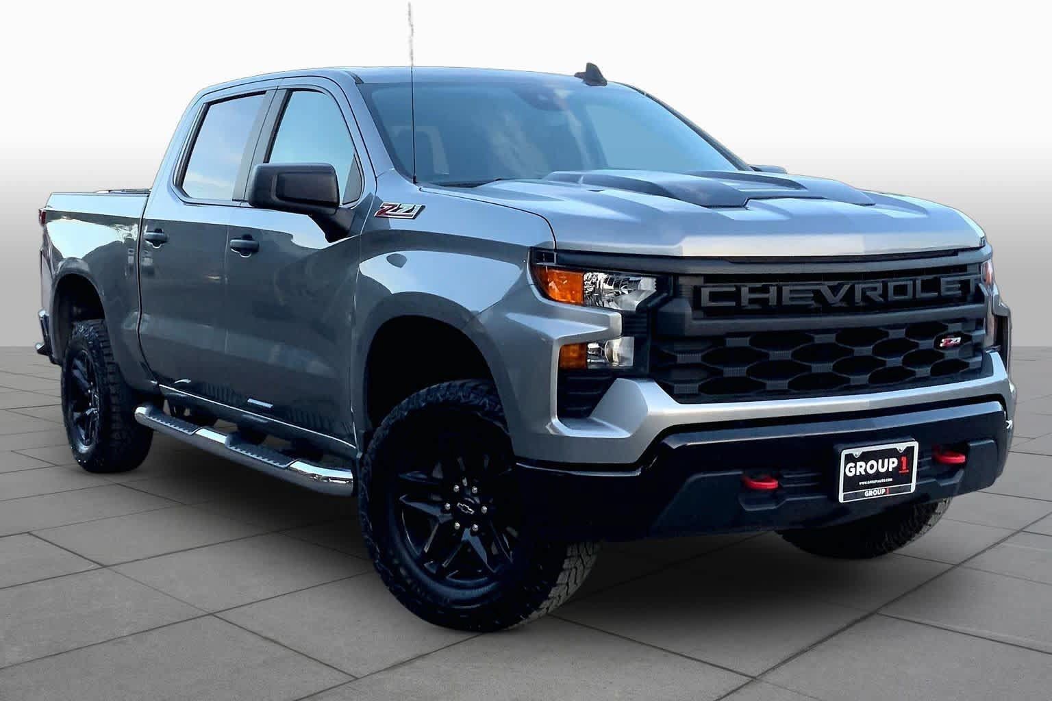 Used 2024 Chevrolet Silverado 1500 Custom Trail Boss AWD/4WD image 3