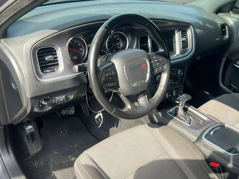 Used 2022 Dodge Charger SXT RWD image 14