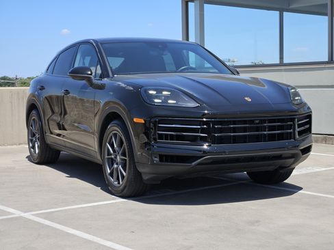Certified 2026 Porsche Cayenne Coupe AWD/4WD image 10
