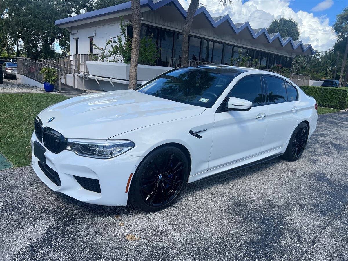 Used 2018 BMW M5 w/ Executive Package AWD/4WD image 2