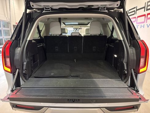 Used 2025 Ford Expedition Max Platinum image 34