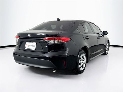 Certified 2023 Toyota Corolla LE image 11