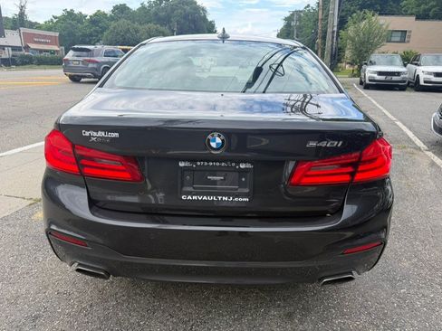 Used 2020 BMW 540i xDrive w/ M Sport Package AWD/4WD image 5