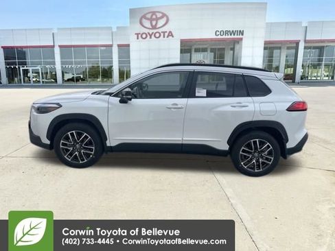 New 2026 Toyota Corolla Cross XLE image 2