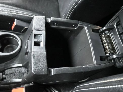 Used 2016 Jeep Wrangler Unlimited Rubicon w/ Connectivity Group AWD/4WD image 20