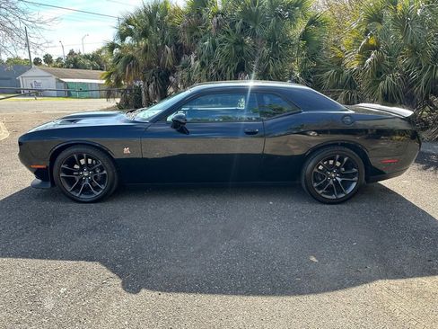 Used 2021 Dodge Challenger R/T Scat Pack image 7