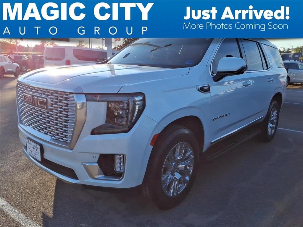 Used 2023 GMC Yukon Denali AWD/4WD image 1