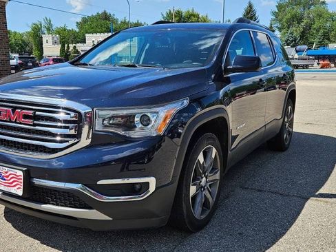 Used 2017 GMC Acadia SLT w/ LPO, Cargo Package AWD/4WD image 2