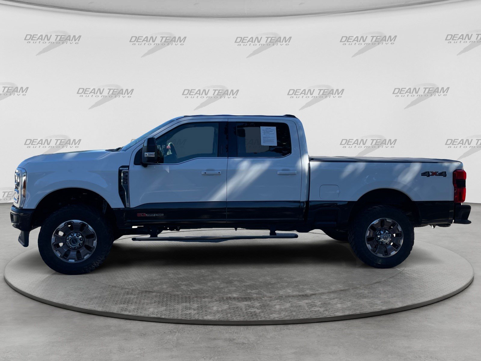 Used 2024 Ford F350 King Ranch AWD/4WD image 5