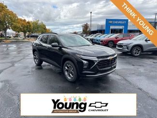 New 2026 Chevrolet Trax LT w/ Driver Confidence Package video 1
