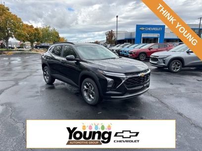 New 2026 Chevrolet Trax LT w/ Driver Confidence Package