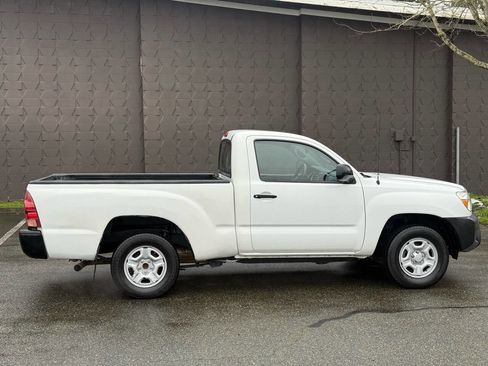 Used 2013 Toyota Tacoma Base 4x2 2dr Regular Cab 6.1 f image 4