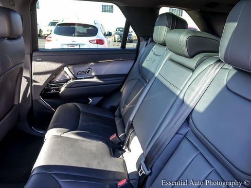 Used 2024 Land Rover Range Rover Sport Dynamic SE image 13