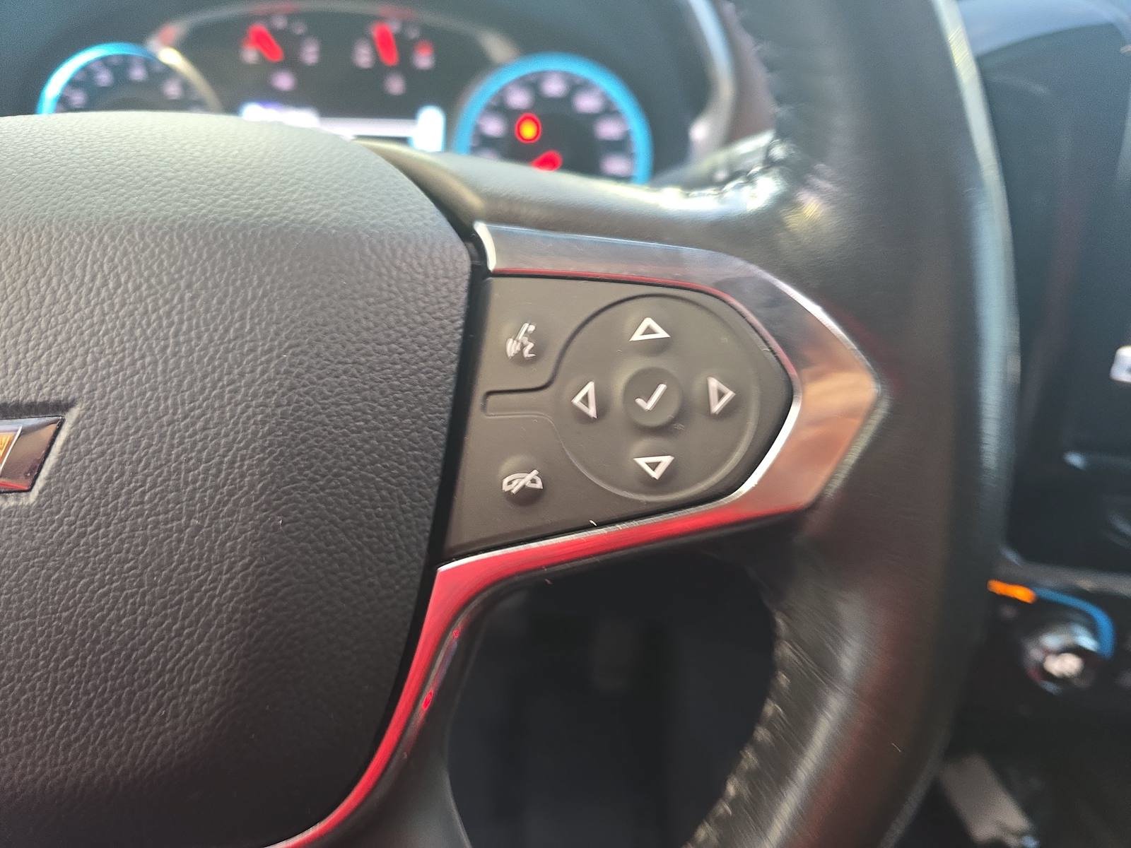 Used 2019 Chevrolet Traverse High Country AWD/4WD image 18